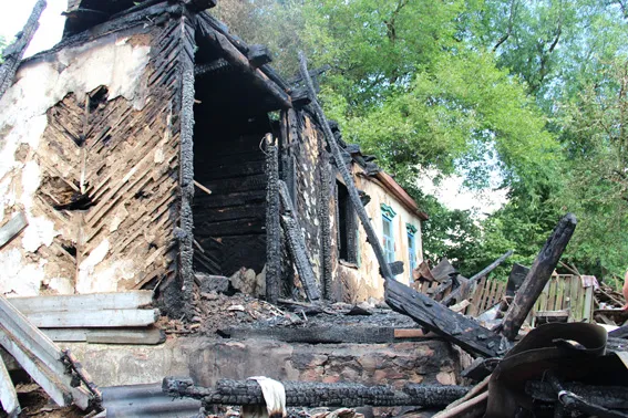 П'яні хлопці вбили діда, і спалили його хату (Фото) — фото 1