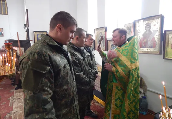 Дванадцятий зведений загін правоохоронців Житомирщини відбув у зоні АТО (фоторепортаж) + (відео) — фото 3