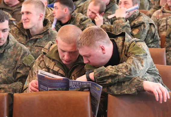 Дванадцятий зведений загін правоохоронців Житомирщини відбув у зоні АТО (фоторепортаж) + (відео) — фото 7