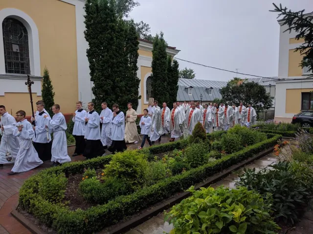 «Ми повинні знову закохатися» - єпископ Києво-Житомирський Віталій Кривицький — фото 3